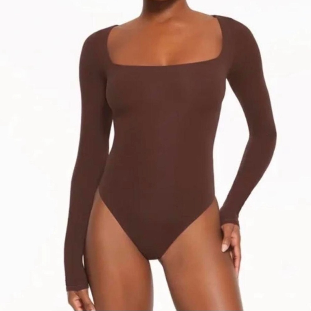 Skims Square Neck Long Sleeve Brown Bodysuit